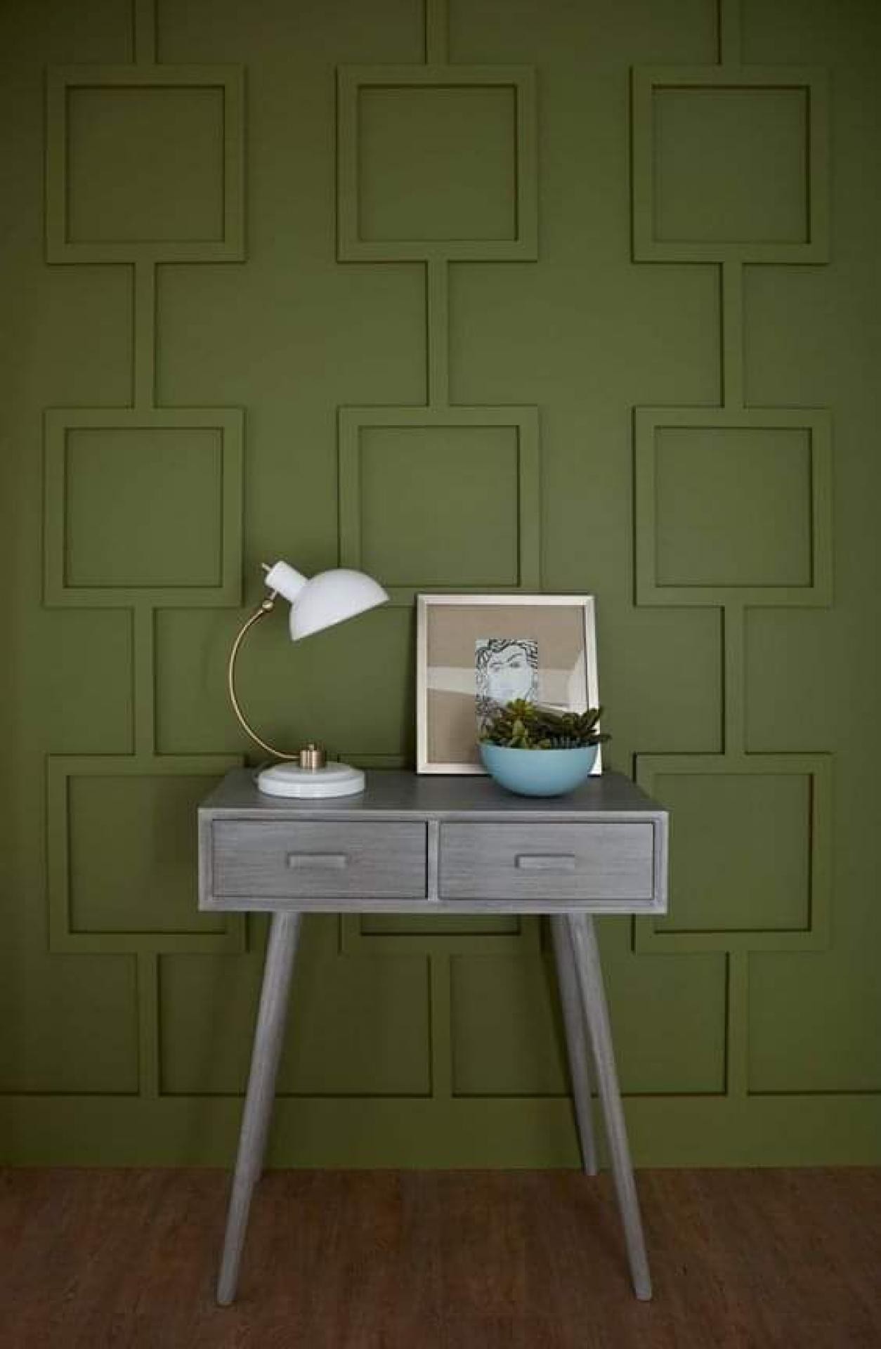 Soggiorno moderno verde oliva con decorazioni geometriche in poliuretano P851350 e stile minimalista.