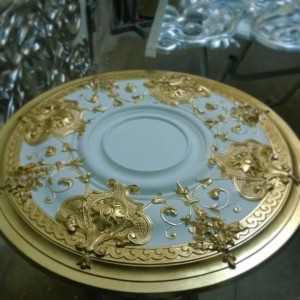 Gold Leaf Detailed Polure Polyurethane Ceiling Rose Design
