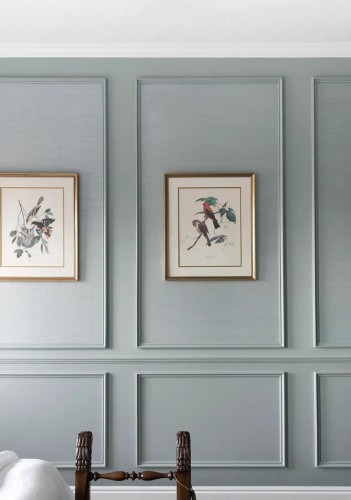 Arte della Boiserie Neoclassica su Pareti Verde Salvia