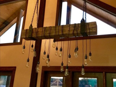 Travi in Poliuretano e Design di Illuminazione per Soffitti Rustici