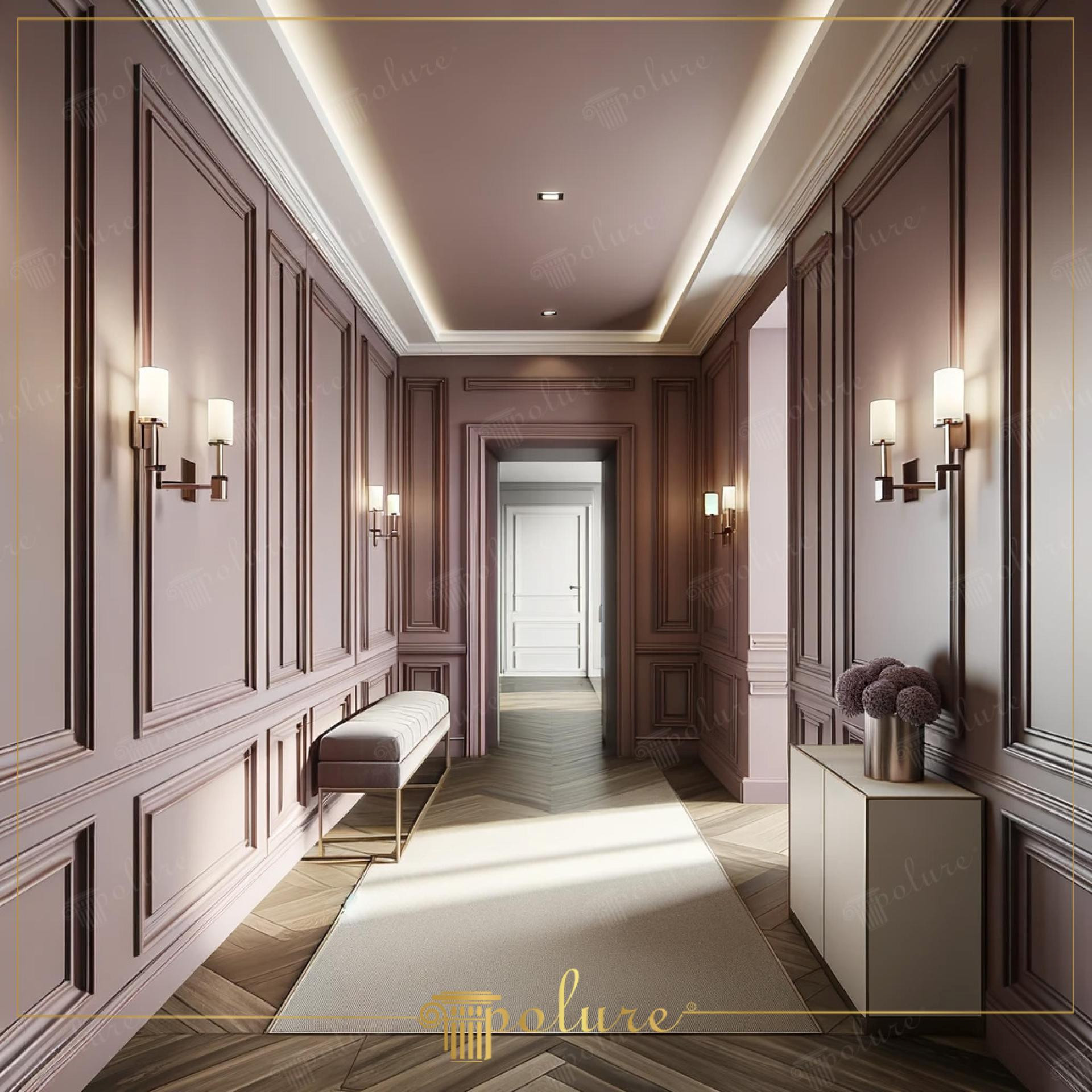 Corridoio neoclassico con modanature in poliuretano rosa antico, parquet a spina di pesce e cornici soffitto Polure.