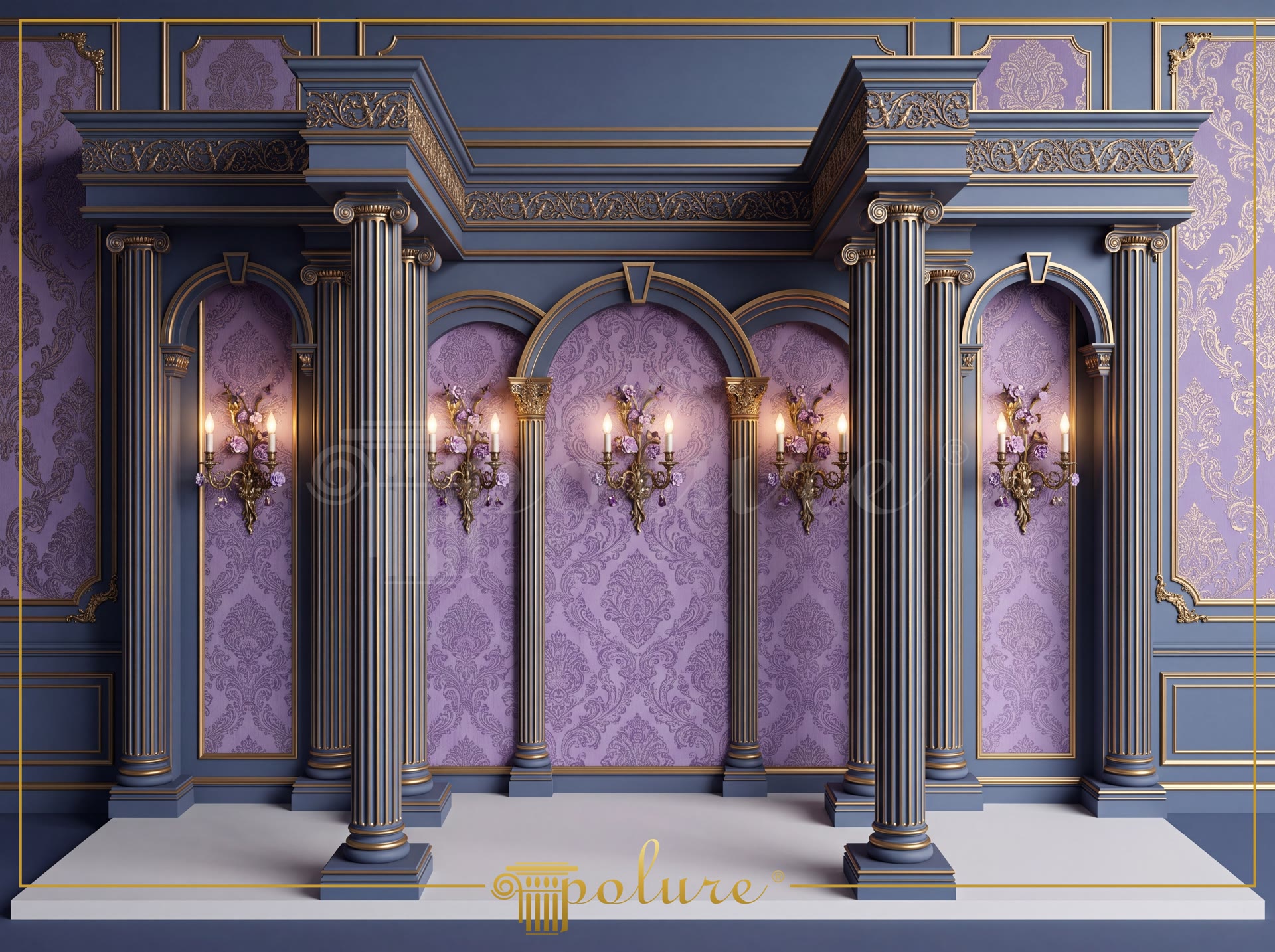 Colonne in poliuretano blu e oro e nicchia ad arco classica su sfondo di carta da parati decorata viola.