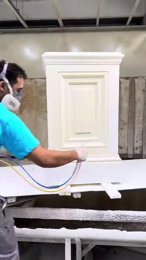 An even spray coating is applied to the front of the product