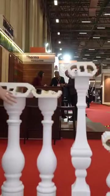 Modelli di balaustri in poliuretano e corrimano decorativi