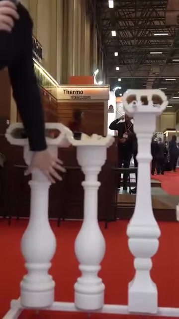 Modelli di balaustri in poliuretano e corrimano decorativi