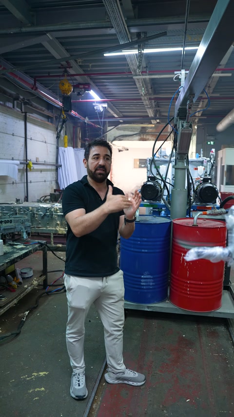 The worker describes the features of a polyurethane decorative element in the production section.