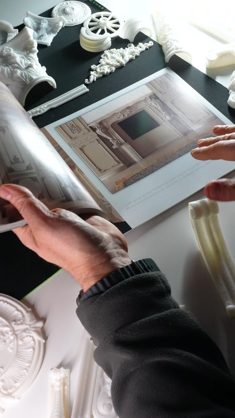 Polure Catalogue: Column Capitals, Ceiling Rosettes and Classical Mouldings