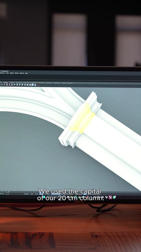 La vista CAD ravvicinata mostra il capitello che si unisce al fusto della colonna