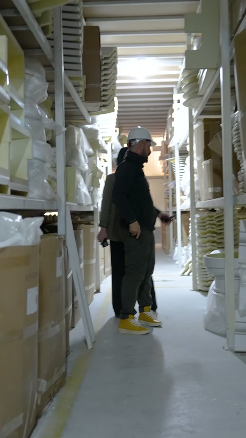 Structure of a raised decorative piece explained in the production area