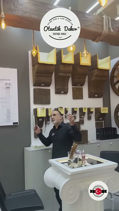 Le sezioni delle travi con superficie interna gialla sono disposte nella parte superiore dello stand