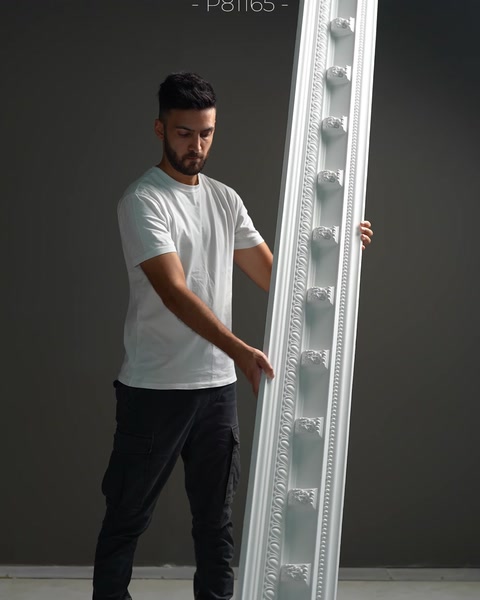 Square-patterned textured cornice model shown