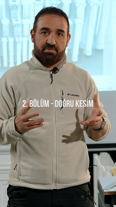 Cut profile sample is presented in detail in the craftsman's hand