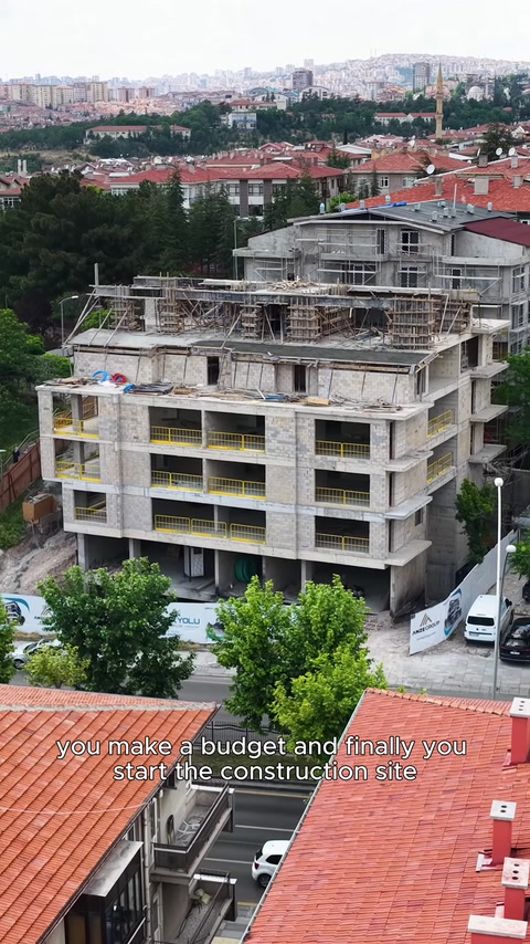 Ölçüm ve modelleme yapılacak çok katlı şantiye alanı görülüyor