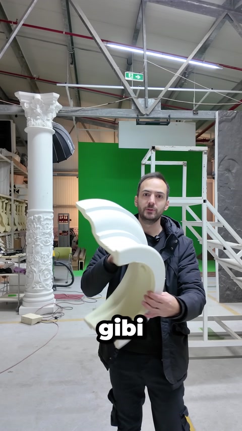 I prodotti decorativi in poliuretano Polure sono leggeri e resistenti