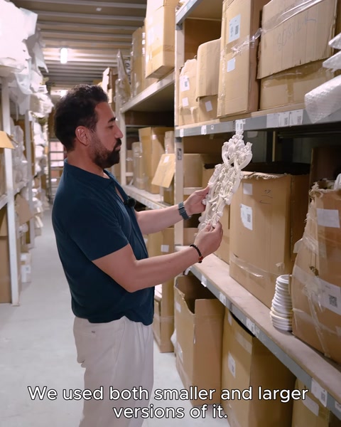 Small and large-scale decorative pieces are compared