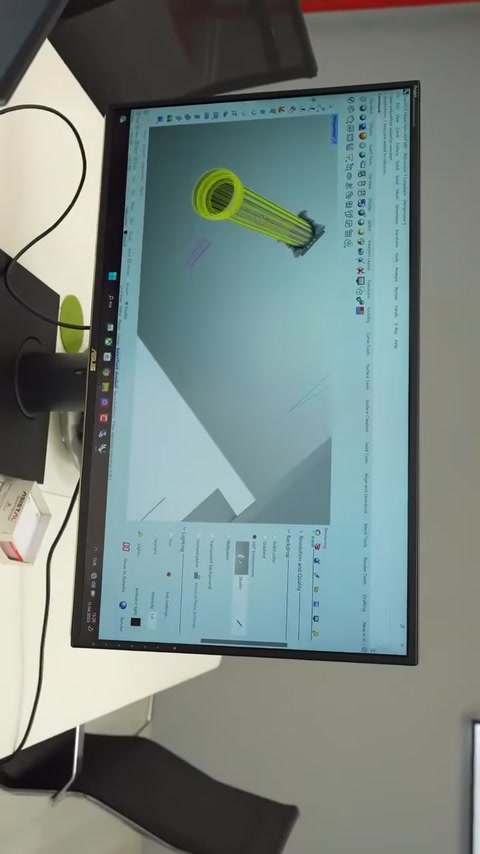 Un modello tridimensionale del profilo della colonna viene visualizzato sullo schermo di un computer.