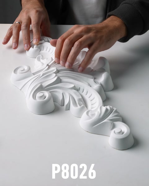 Hands positioning acanthus scroll polyurethane wall appliqué piece