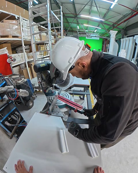Perfect 45-Degree Cutting Techniques and Tips for Polyurethane Border Trim Corner Joints