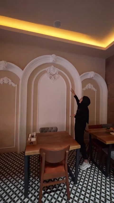 Kavisli söveler, kilit taşları ve çıtalar yakından inceleniyor