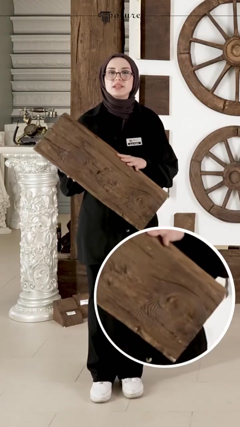 Modelli di travi in poliuretano Polure e travi da soffitto effetto legno