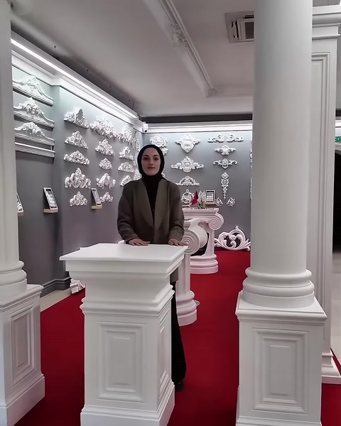 Columns with different shaft and base shapes are displayed together