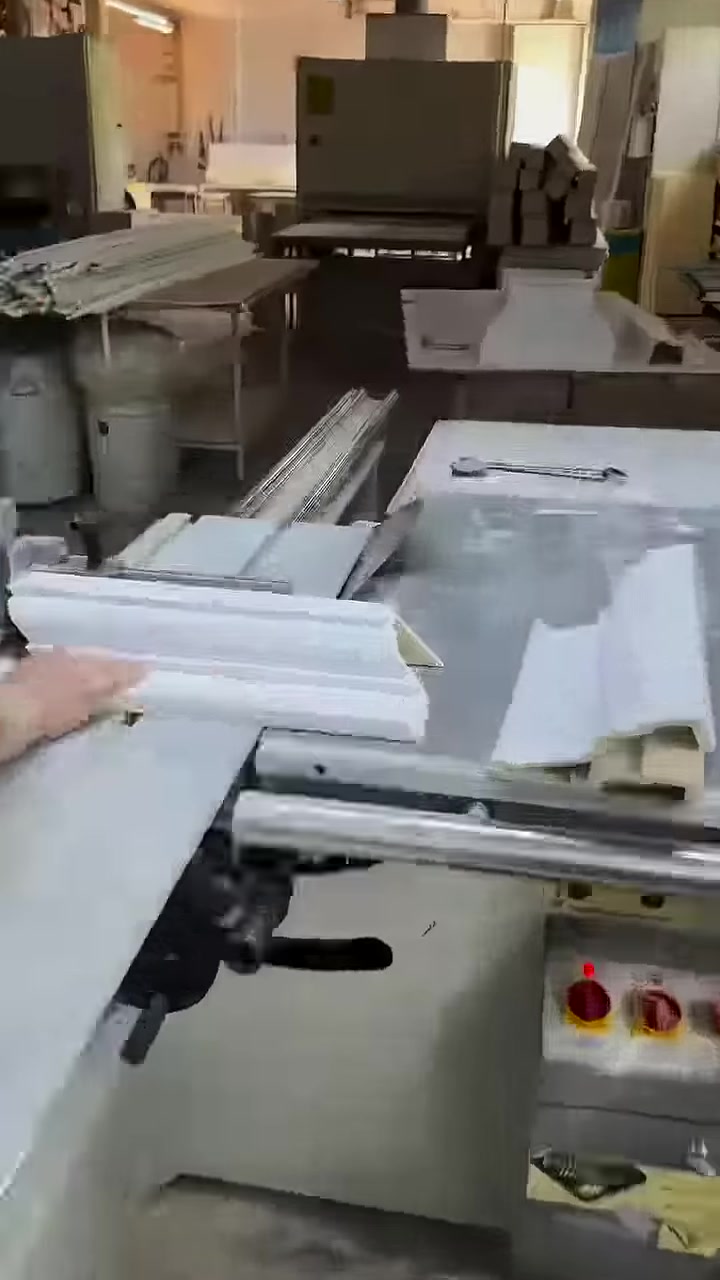 Poliüretan Söve Uygulaması ve 45 Derece Kesim Teknikleri