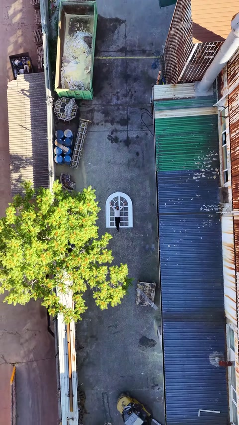 White window combination seen from bird's eye view in production area